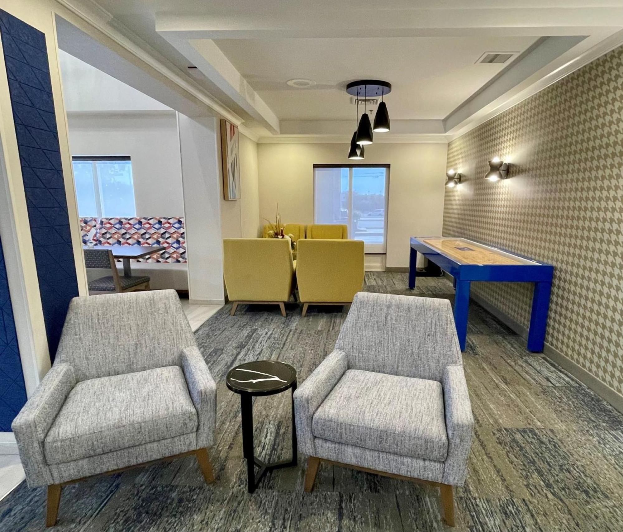 Holiday Inn Express & Suites - Tuscaloosa-University By Ihg Екстер'єр фото