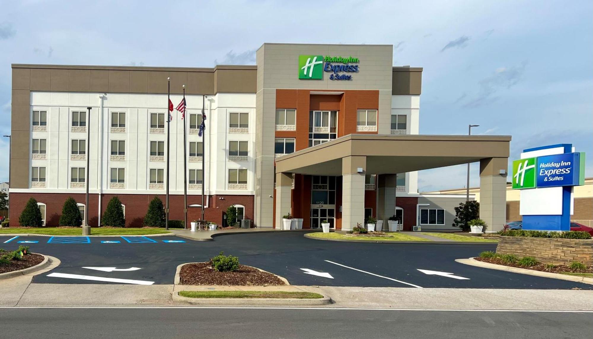 Holiday Inn Express & Suites - Tuscaloosa-University By Ihg Екстер'єр фото