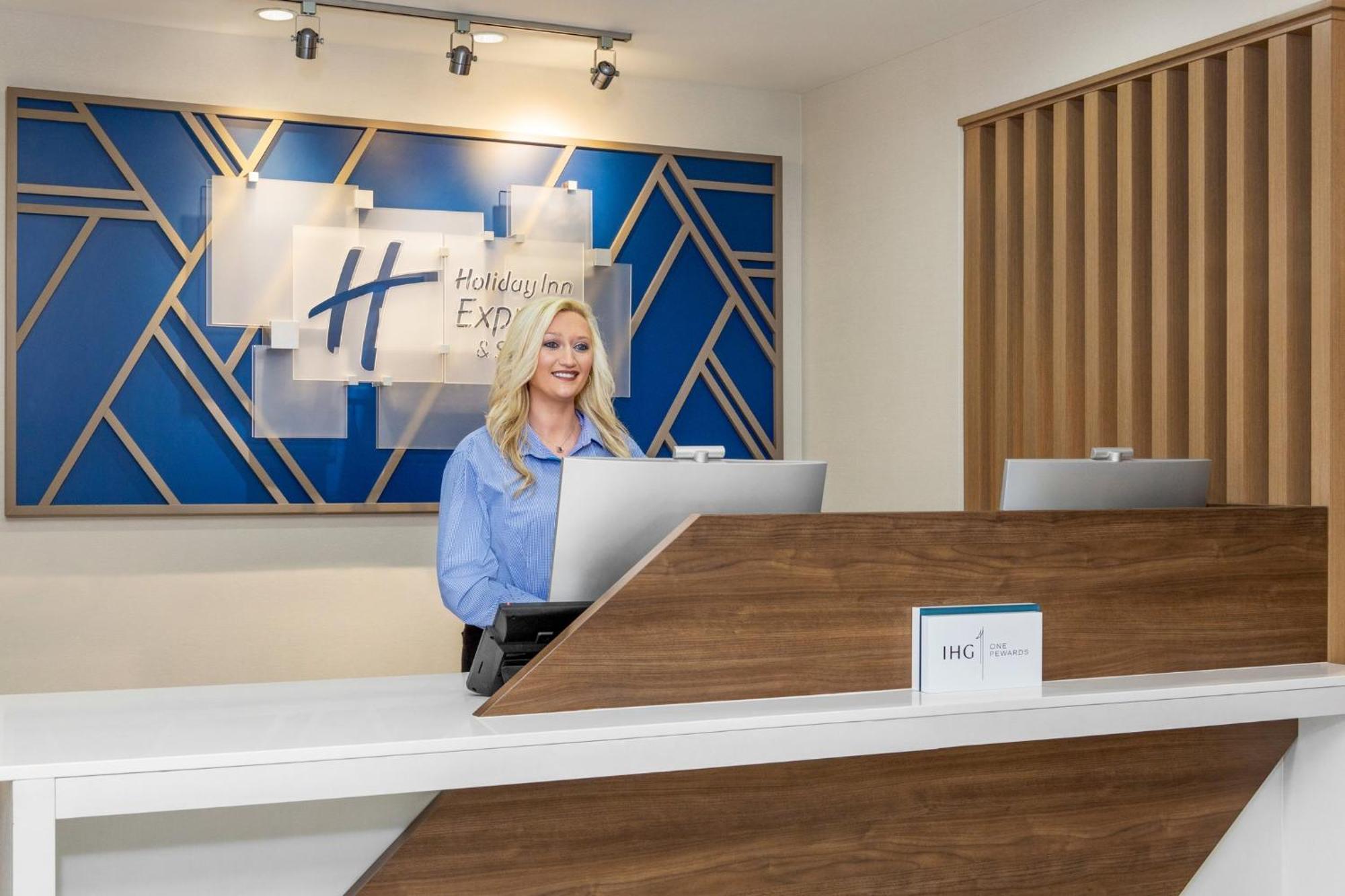 Holiday Inn Express & Suites - Tuscaloosa-University By Ihg Екстер'єр фото