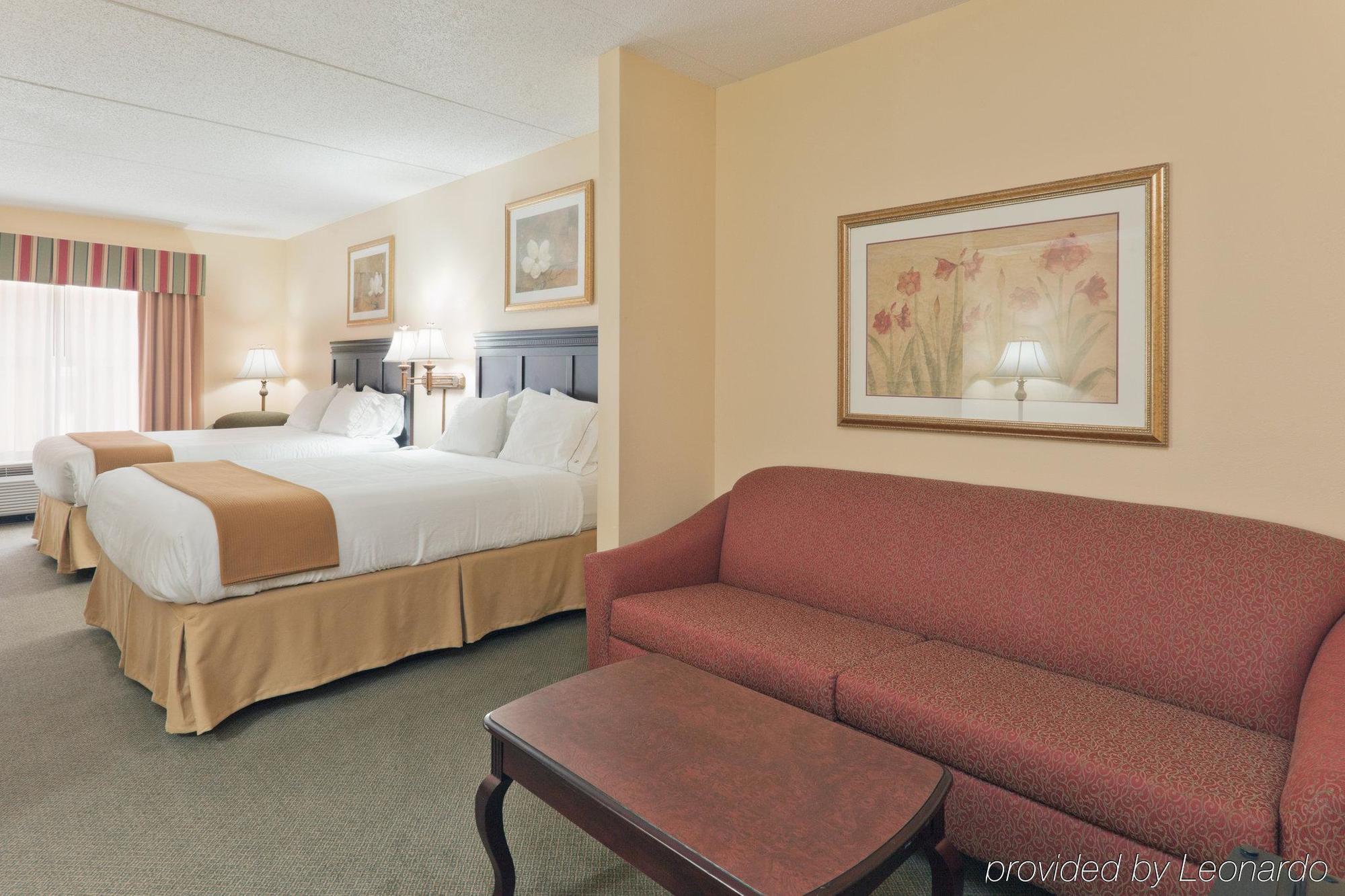 Holiday Inn Express & Suites - Tuscaloosa-University By Ihg Номер фото