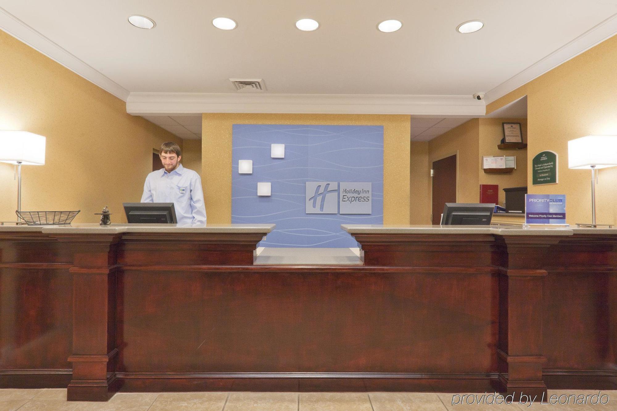 Holiday Inn Express & Suites - Tuscaloosa-University By Ihg Інтер'єр фото